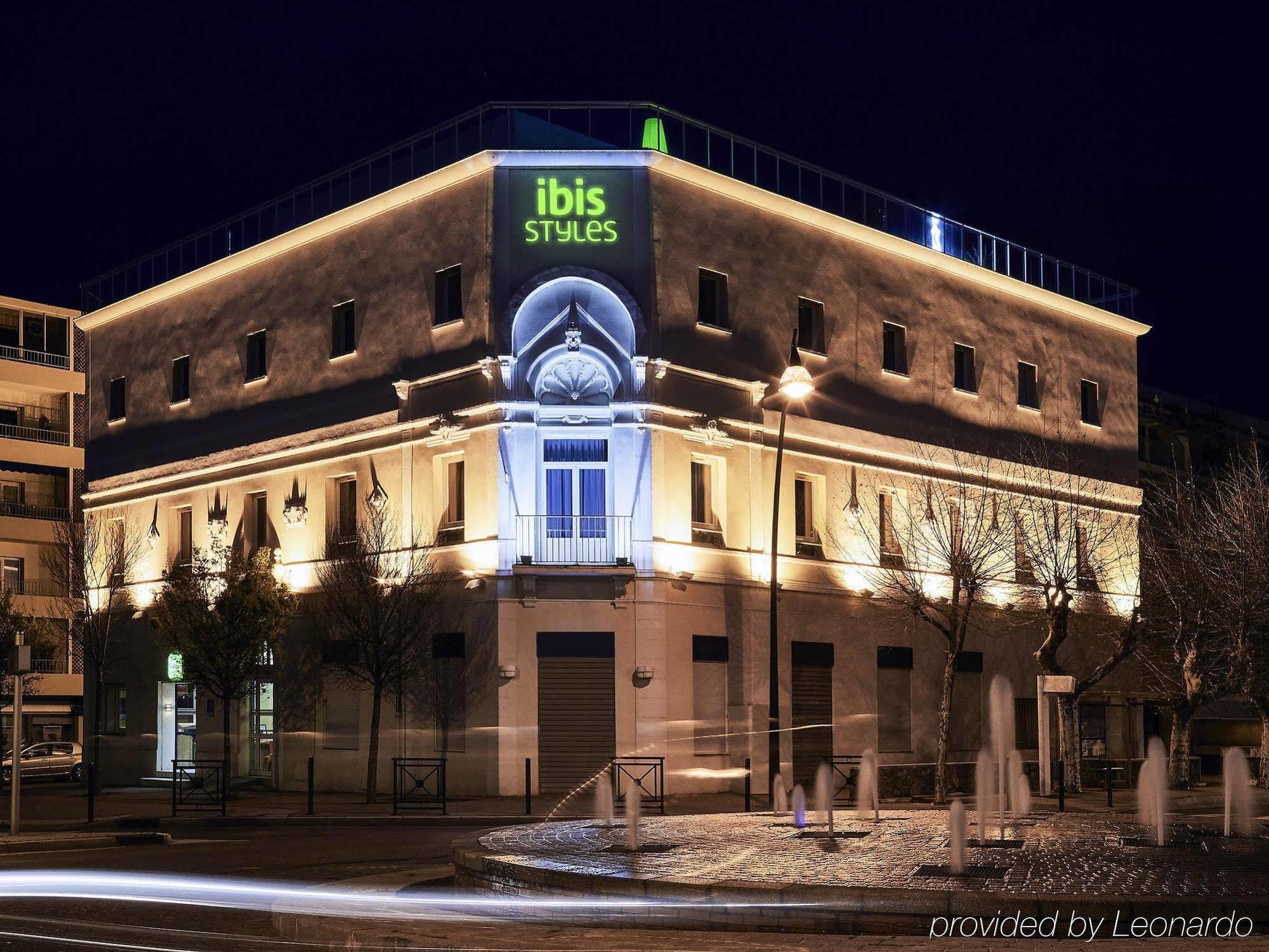 Ibis Styles Hyeres Rooftop & Spa Zewnętrze zdjęcie
