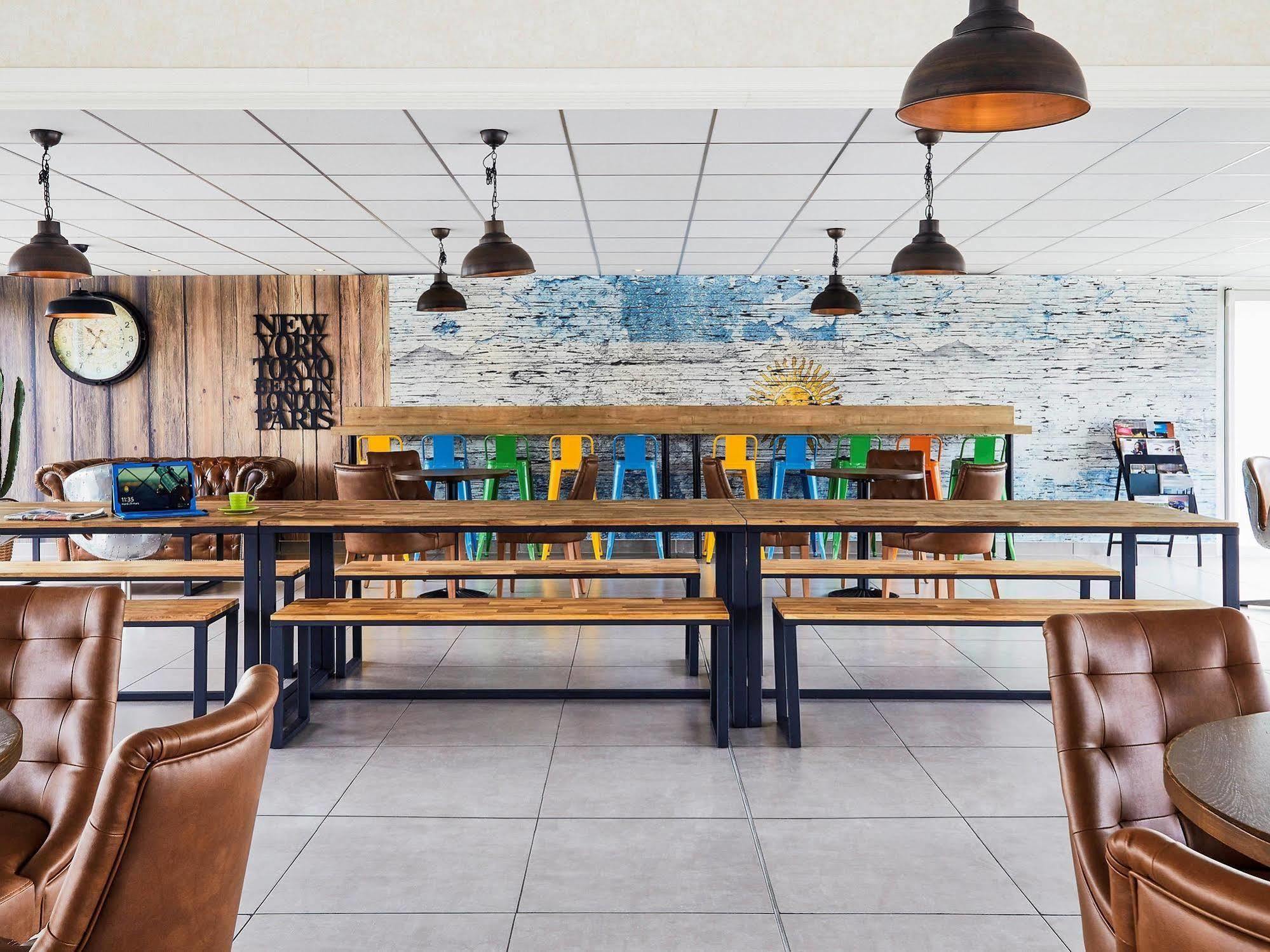 Ibis Styles Hyeres Rooftop & Spa Zewnętrze zdjęcie